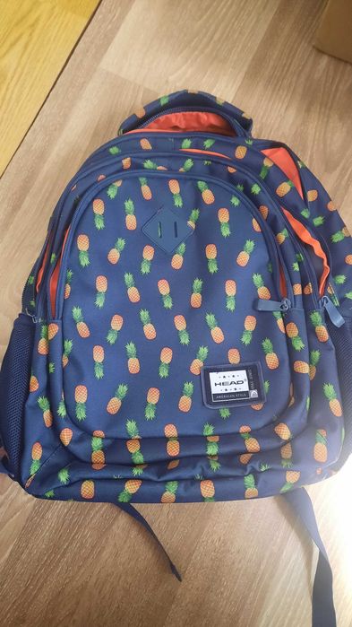 Ghiozdan mare HEAD, rucsac cu multe compartimente, american style, stare foarte buna