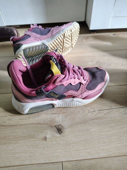 Кецове Nike Jordan 39