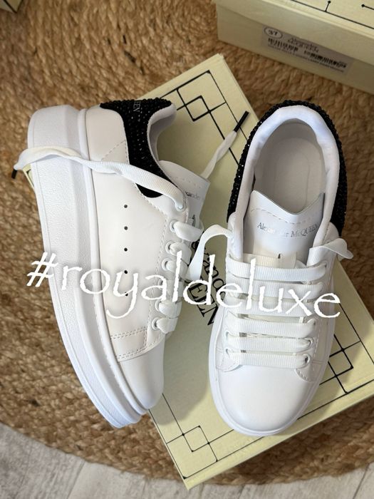 Adidasi dama Mcqueen