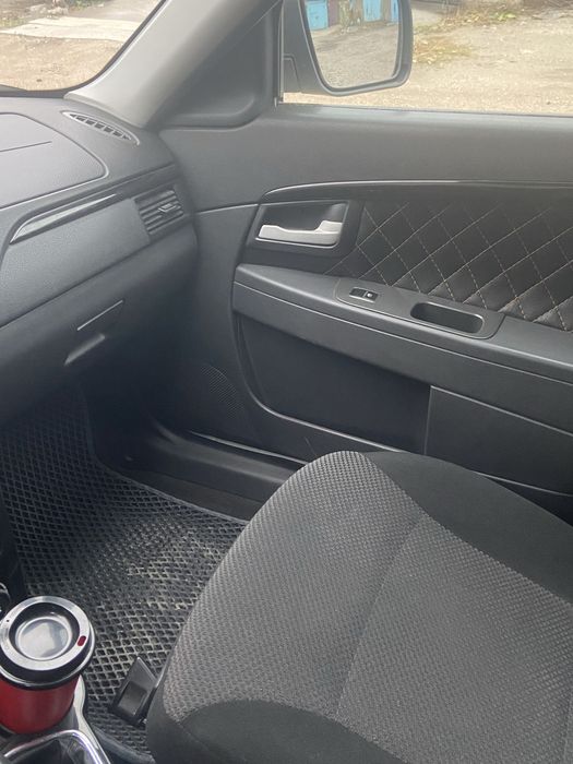 Продам приору 2