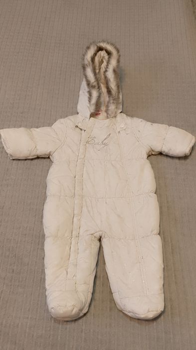 Продам детские комбинезоны