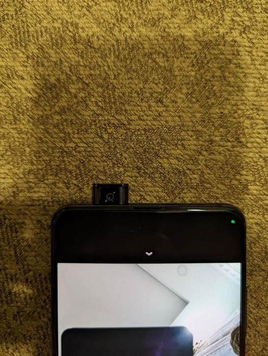 Продам Xiaomi MI 9T 6/128 Carbon Black