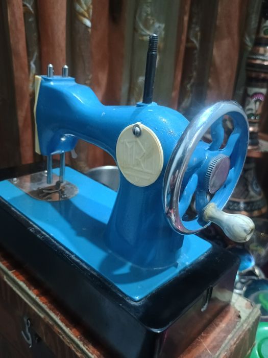 Детская швейная машинка ДШМ СССР.