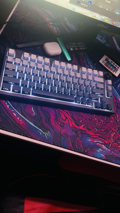 Vand/schimb Tastatura gaming TEEFY TF75