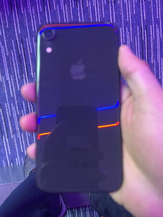 Продается айфон хр