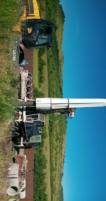 Piloni fântâni foraje