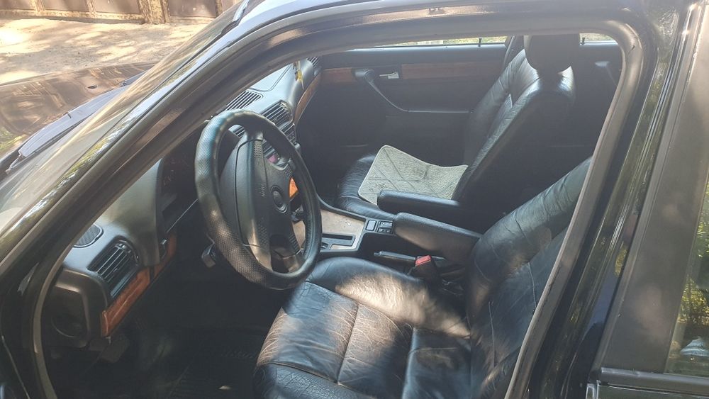 BMW 7 E32 в хорошем состоянии