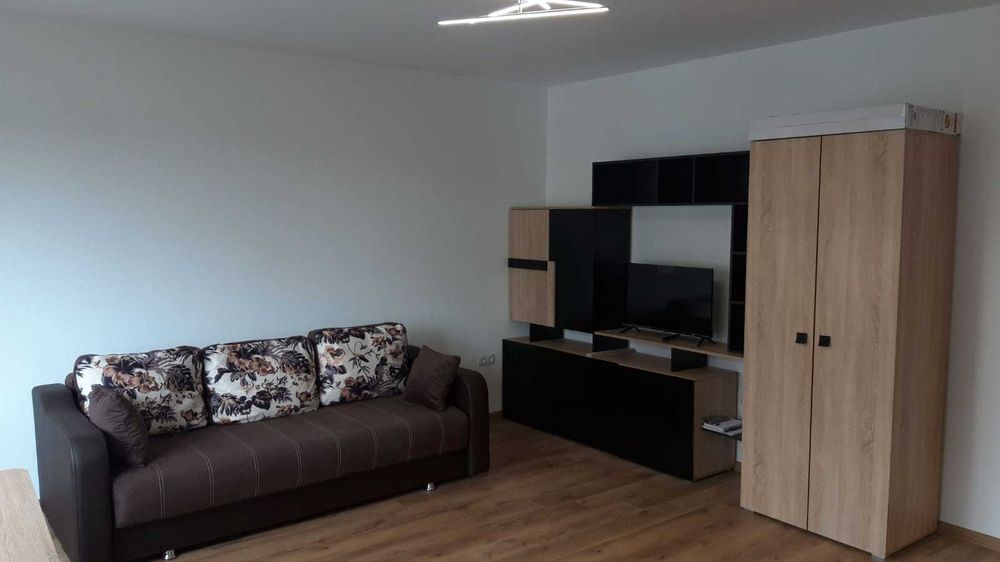 Inchirie garsoniera zona Lacul lui Binder cu loc de parcare