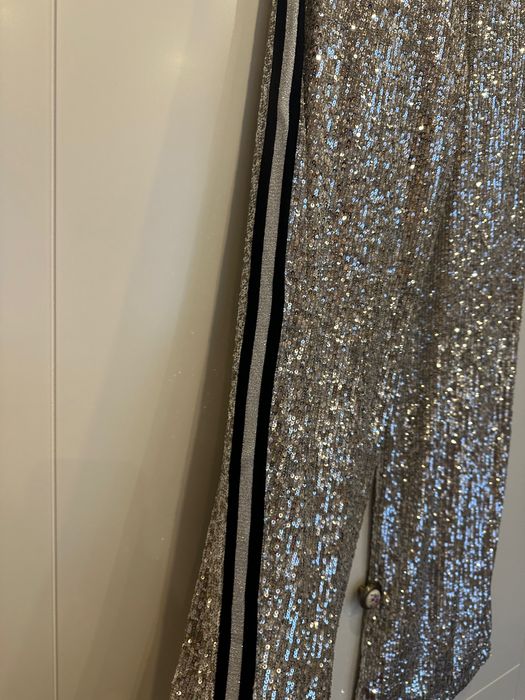 Паетен панталон р-р с