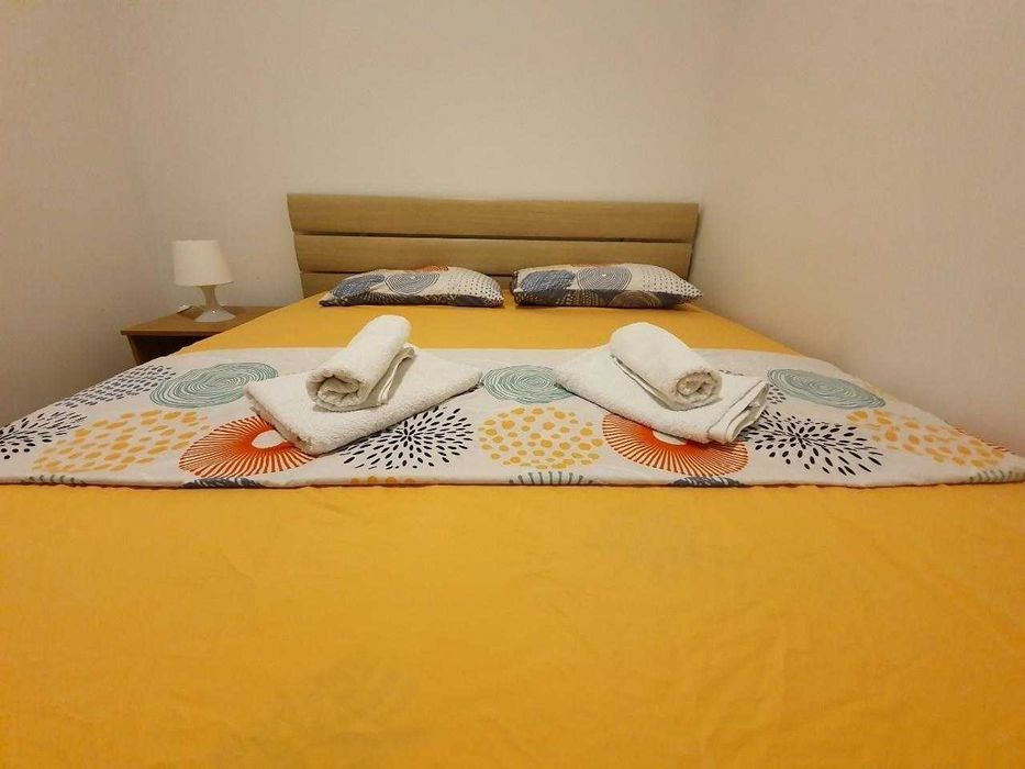 Дава се под наем Тристаен апартамент в Пловдив, Остромила - 88 кв.м за 402.9 € - Снимка #1