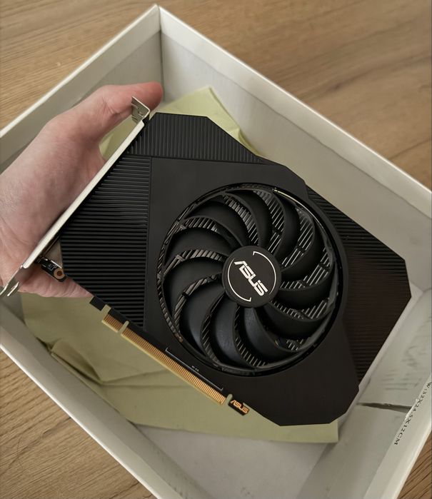 Placa video Asus Gtx 1650 4gb