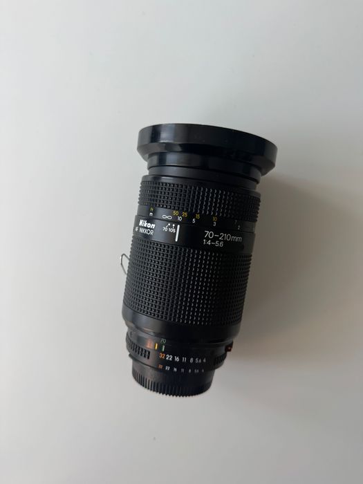 Nikon AF Nikkor 70–210mm f/4–5.6 – телеобектив за Nikon DSLR