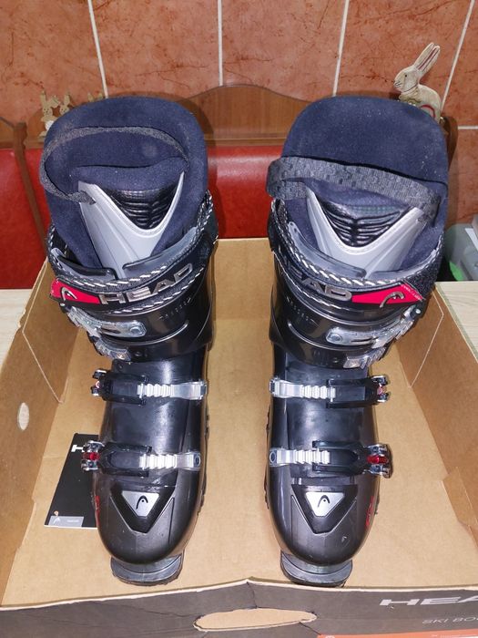 Vand set ski-uri head,bete Fisher,clapri head,casca schi