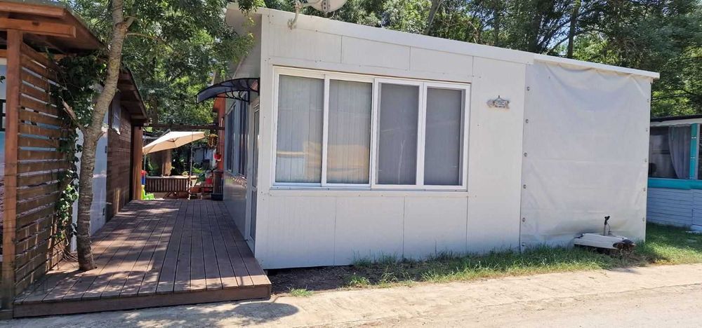 Продавам Каравана