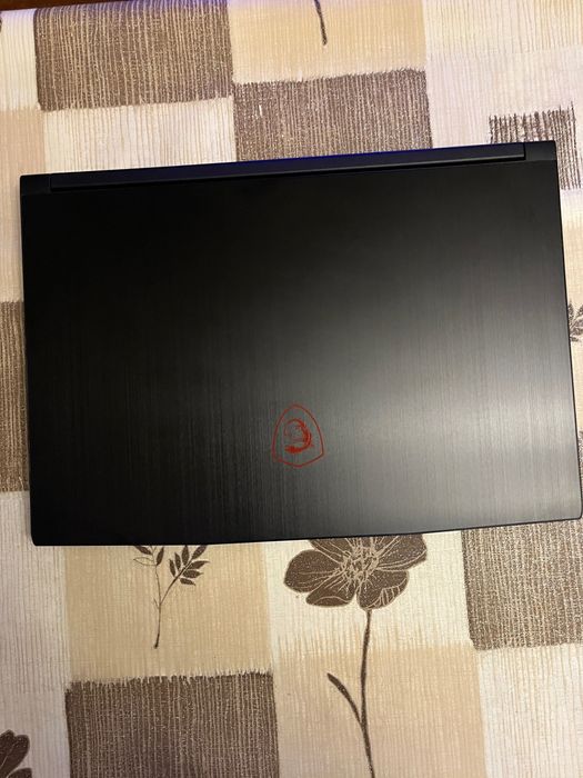 Vând laptop de gaming MSI