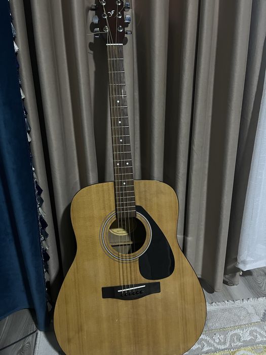 Гитара Yamaha f310