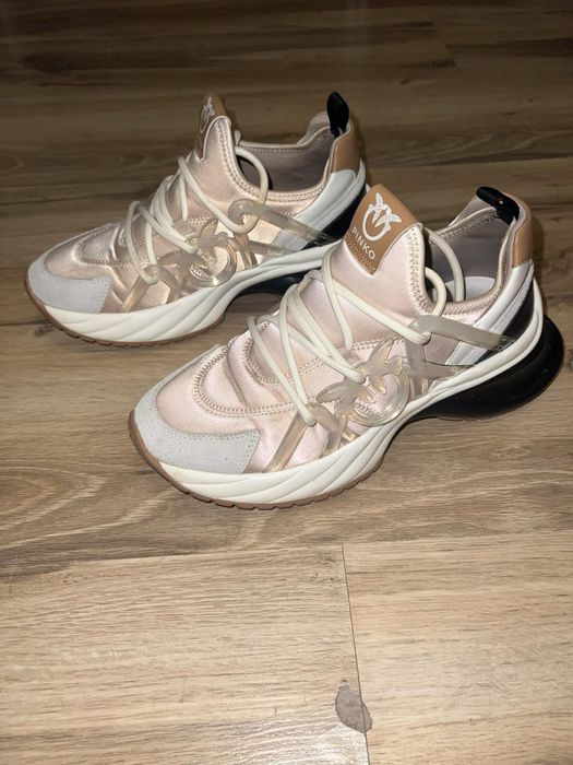 Сникърси Pinko оригинални бежови