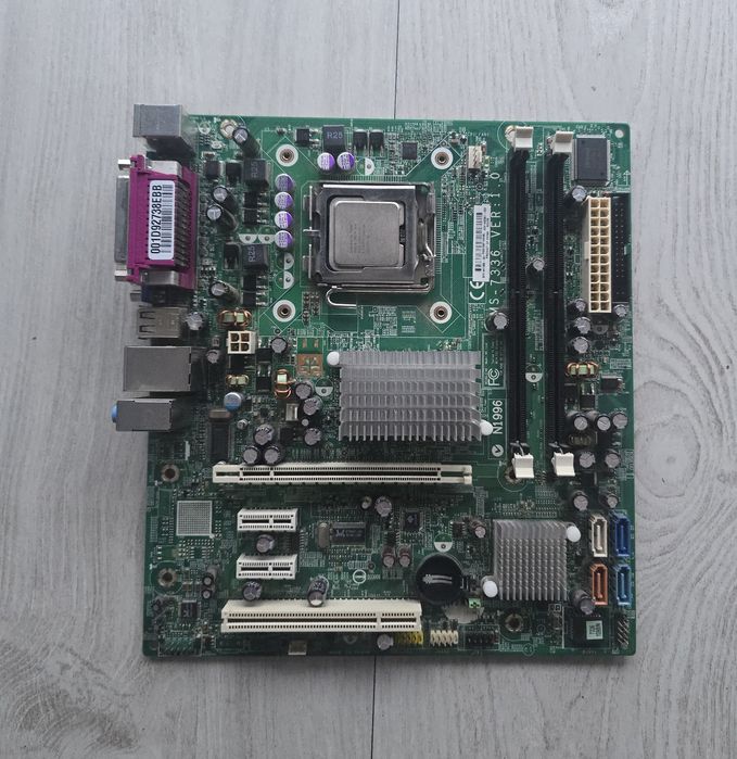 Продам материнскую плату с процесором