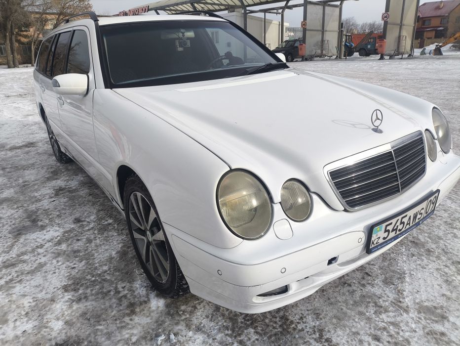 Mercedes е 320 универсал