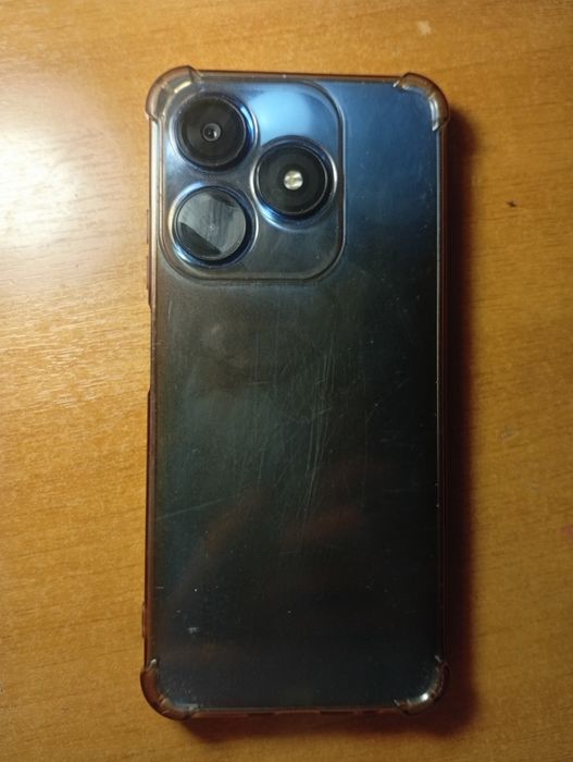 Tecno Spark 10, рабочий, разбит экран