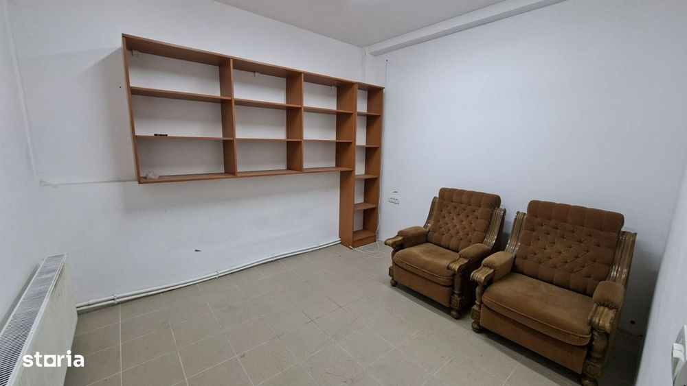 Inchiriere Spatiu comercial 600 mp Bascov-Centru cu parcare