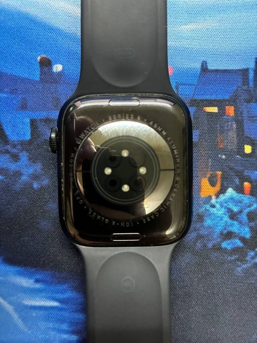 Apple Watch 8 series, 45mm