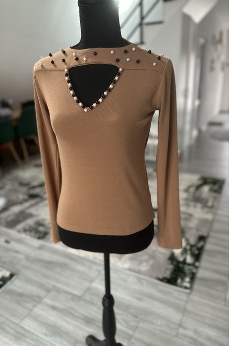 Bluza noua atmosphere