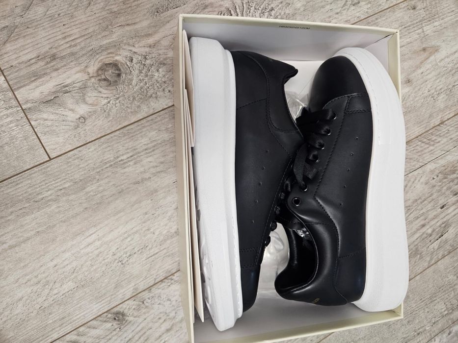 alexander mcqueen