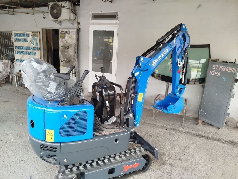 Мини экскаватор Rippa R 10-1  Kubota z482.