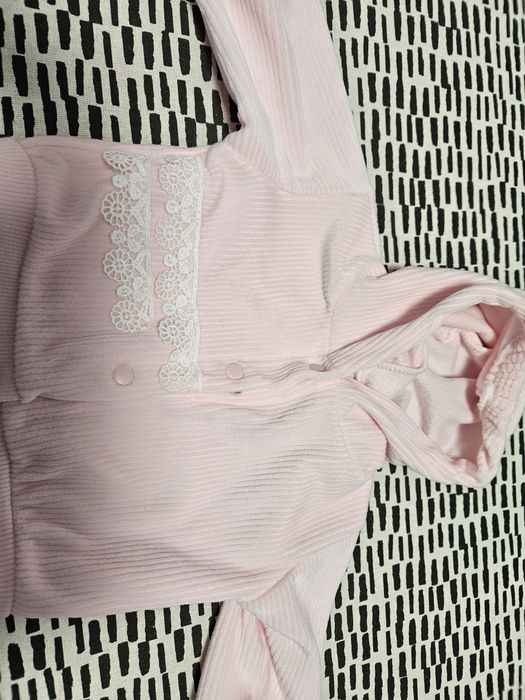 Costum bebeluși reiat și pufos mărimea 56-62