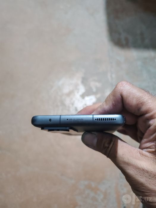 Xiaomi 12 pro 5G.    12/256Gb