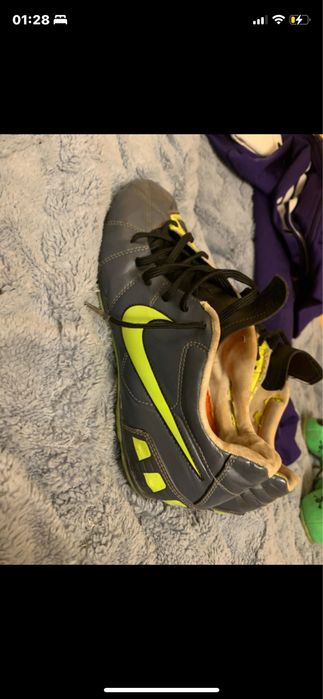 Adidasi de fotbal nike nr42