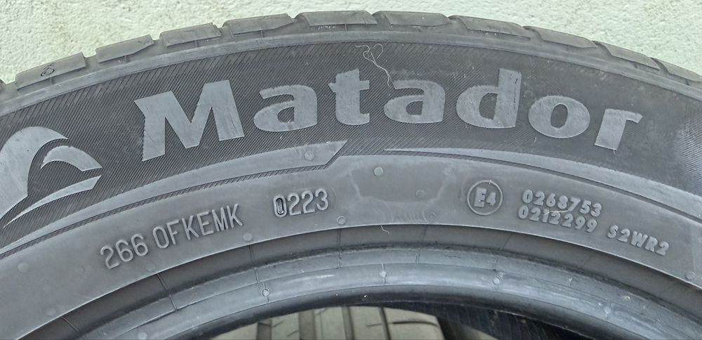 2бр 225/55/17 на 7мм с 23дот Матадор