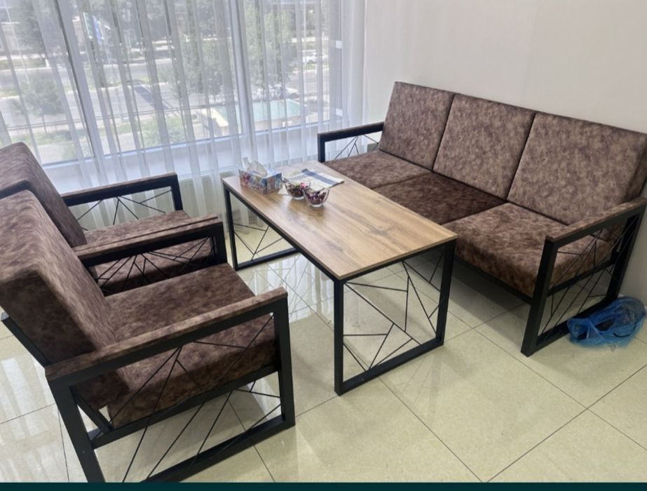 Диван в стиле лофт