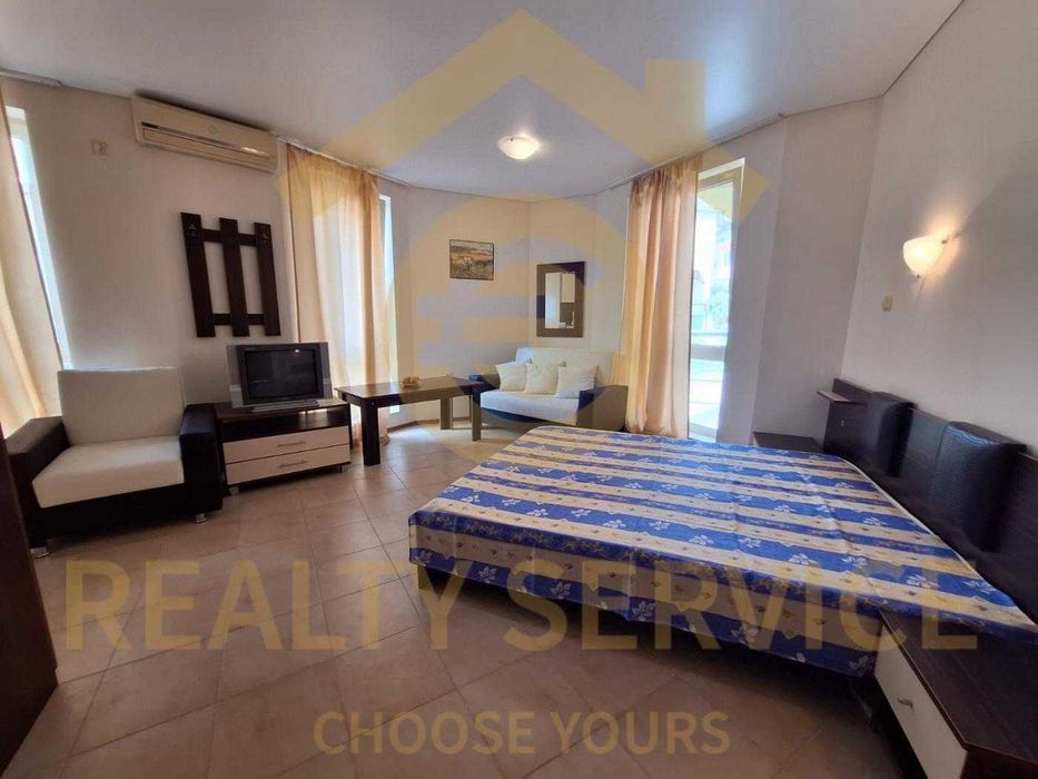 Продава се Едностаен апартамент в к.к. Слънчев бряг - 35 кв.м за 1115 €/кв.м - Снимка #2