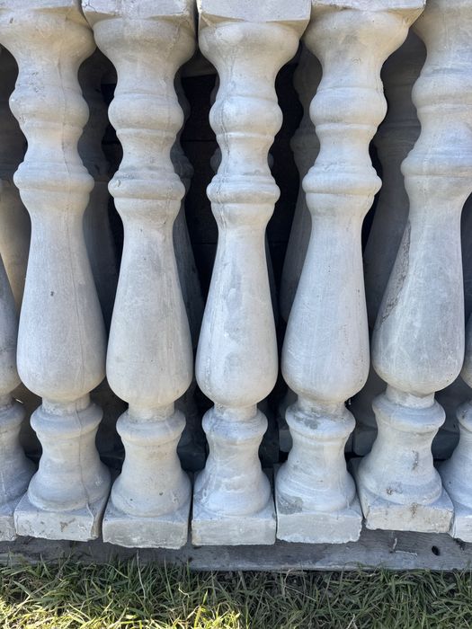 Balustri din beton 800 lei tot ce se vede in poze.