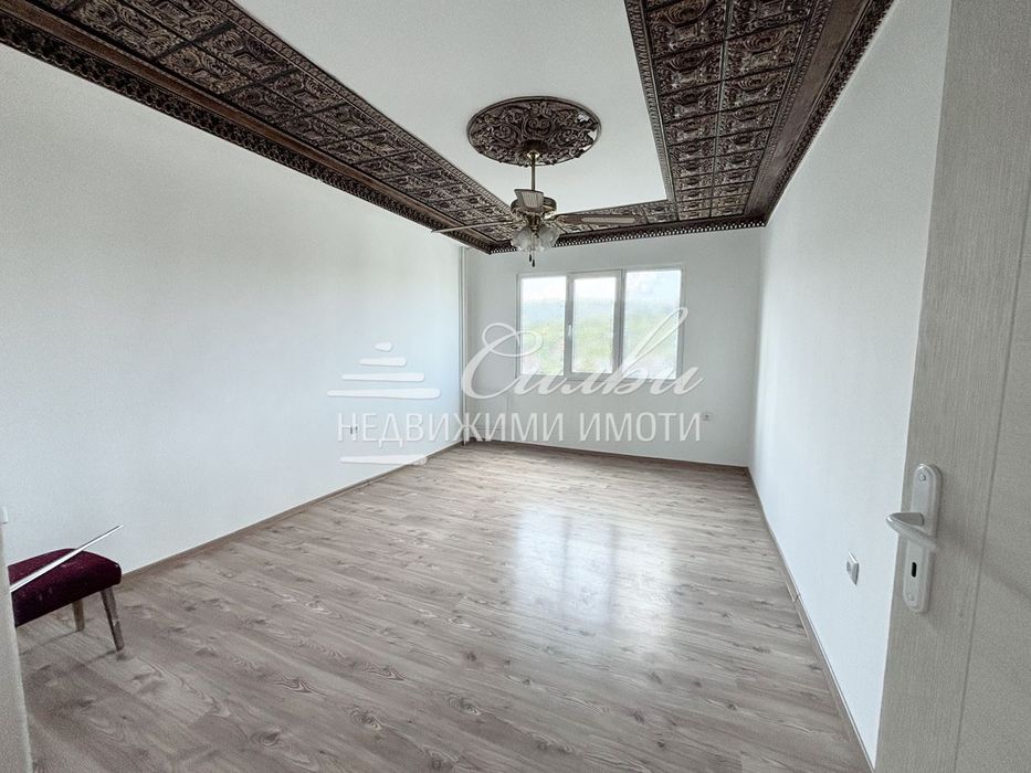 Многостаен апартамент - кв. Болницата !