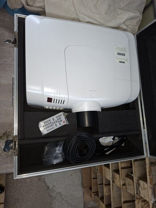 Проектор инстоляционный