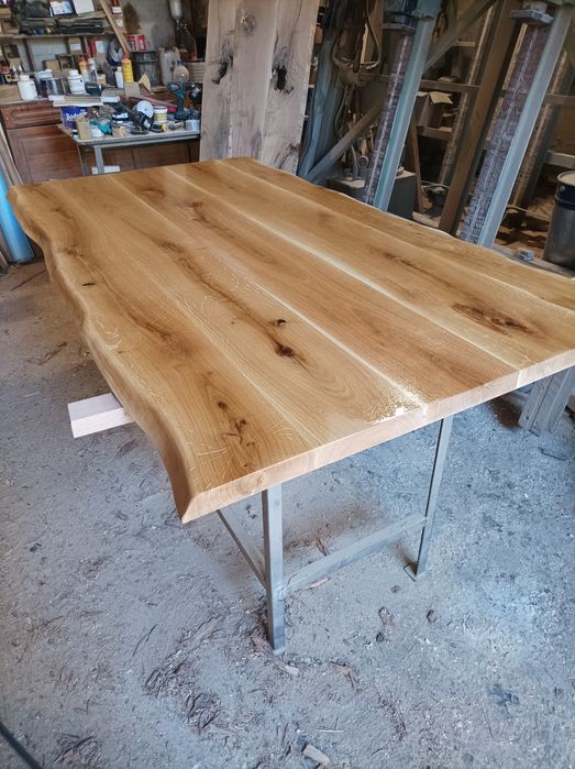 Плот за маса от масив дъб