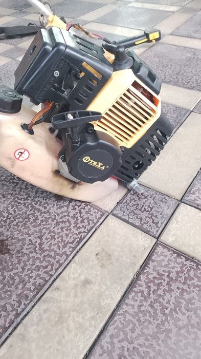 Срочно продам триммер