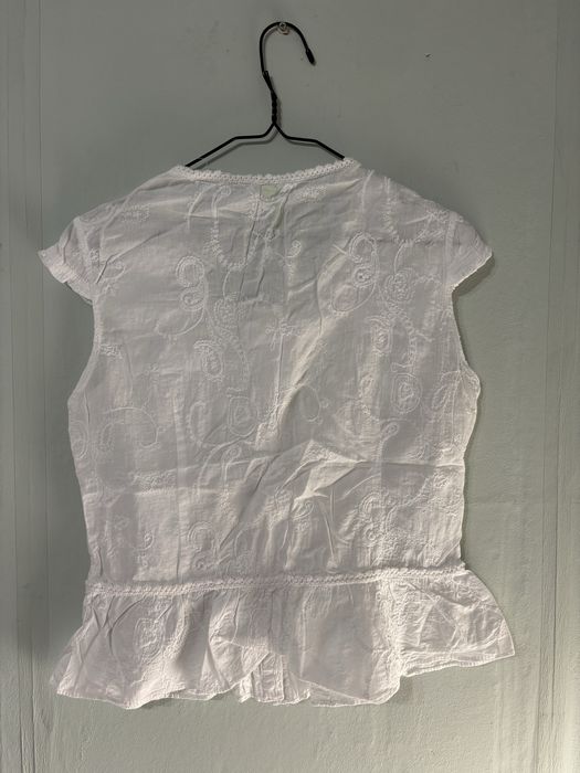 Бял потник с орнаменти, чисто нов, от  100% памук