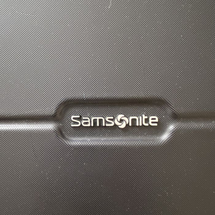 Чемодан Samsonite Orfeo Spinner (81 см)