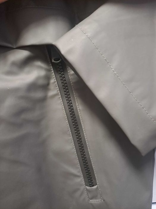 Jacheta antivant/ploaie baieti Zara 9-10 ani 140 cm