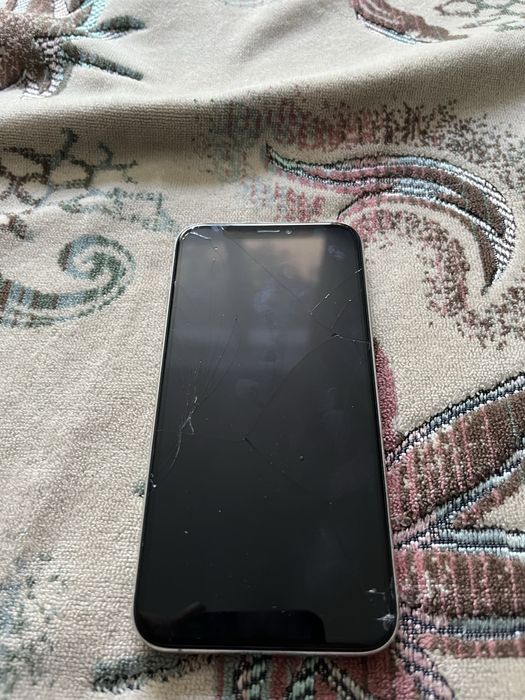 Айфон Xs 64gb продам или обмен предлагайте