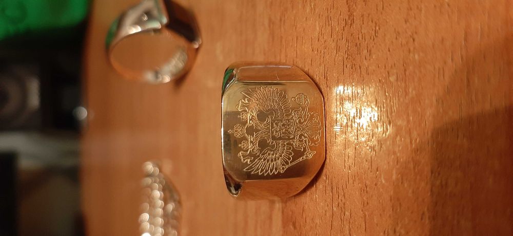 Бижутерия на продажу