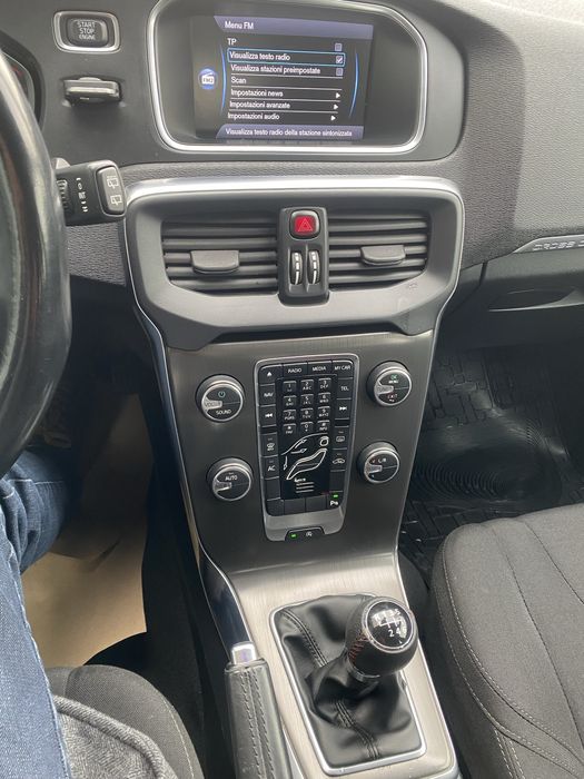 Volvo V40 cross country