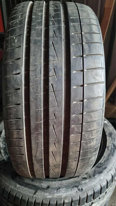 Anvelope vara 245 35 19-275 30 19
