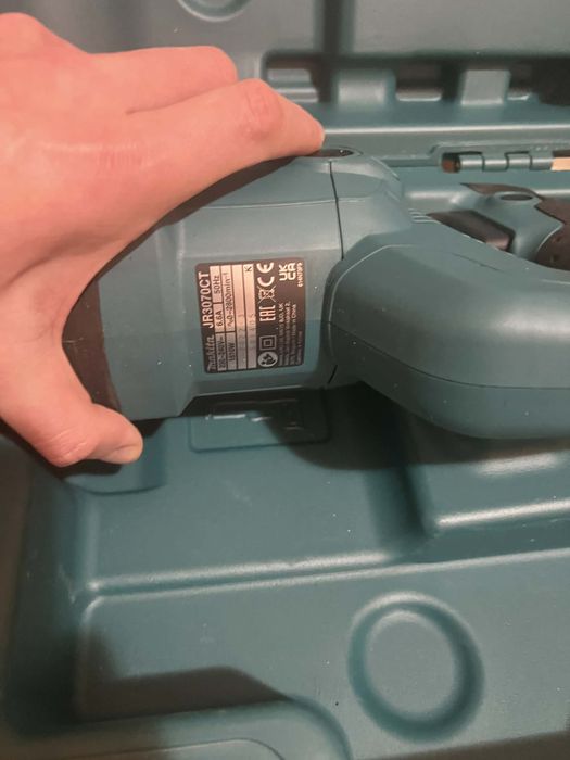 Vand fierastrau electric Makita JR3070CT