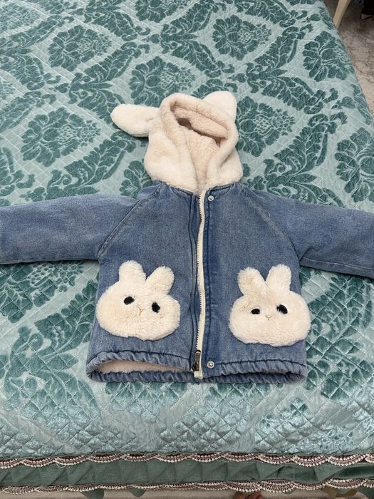 Продам детскую куртку