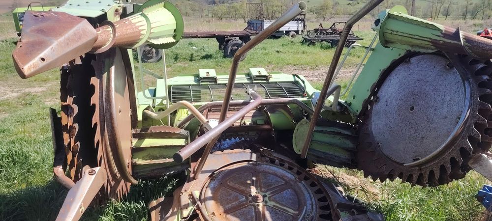 Vând claas ru 450